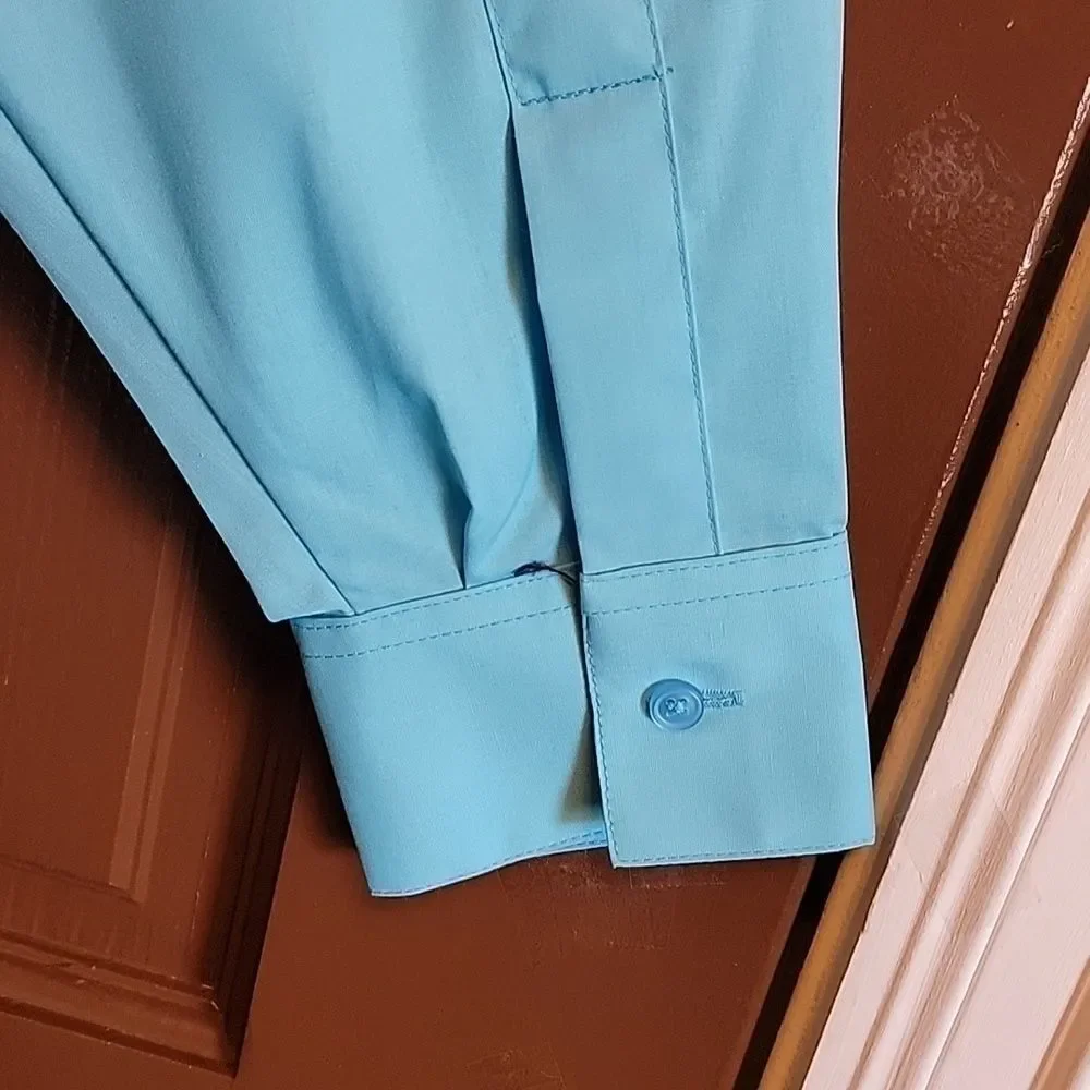 Foxcroft collar sleeve